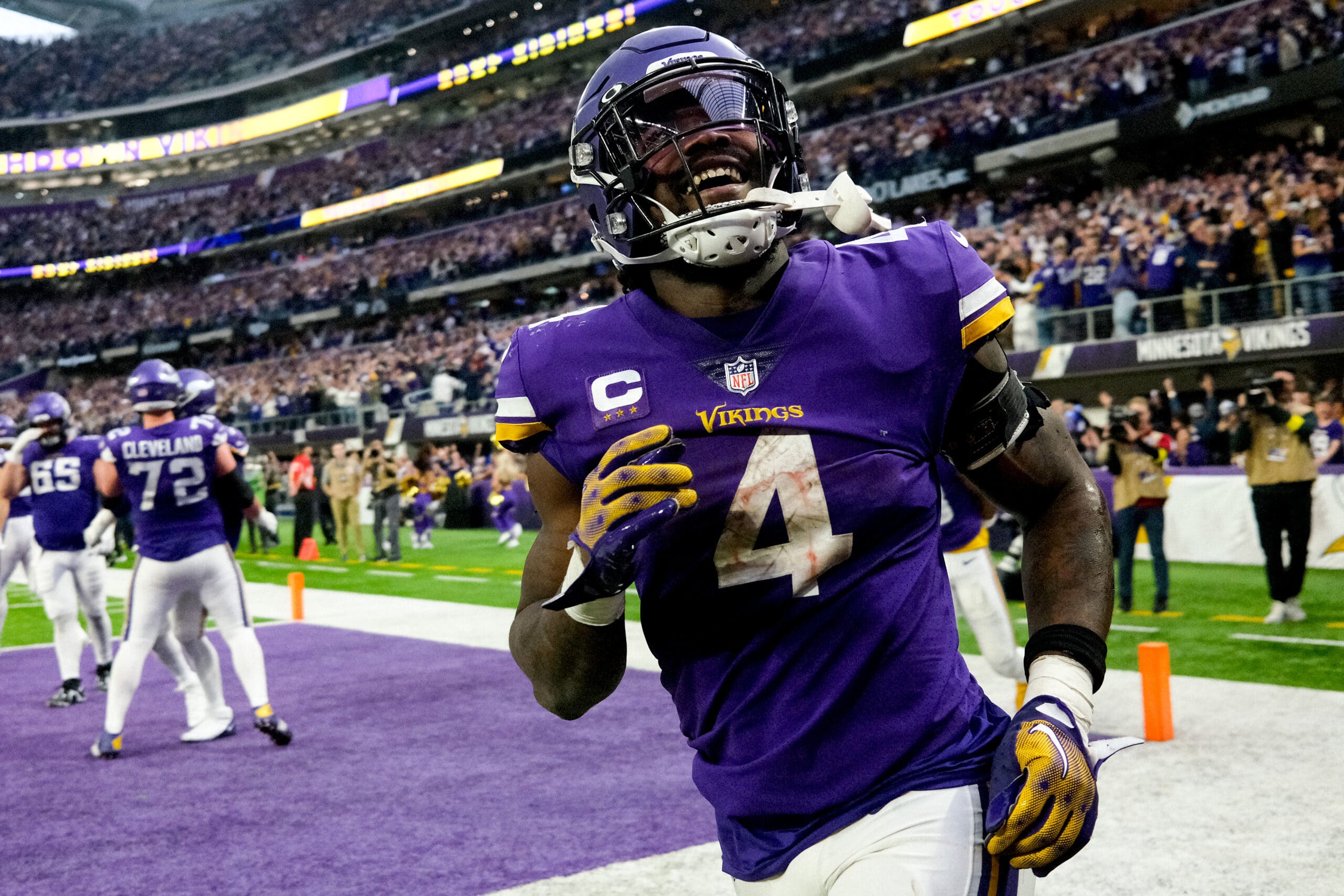 Vikings officially release four-time Pro Bowl RB Dalvin Cook